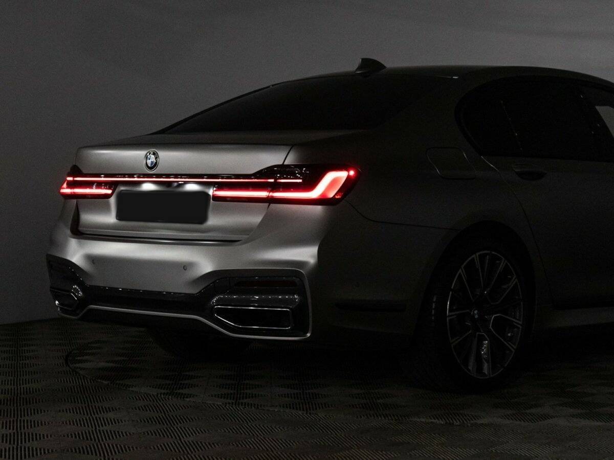 Купить BMW 7 серии с пробегом. Фото: #34