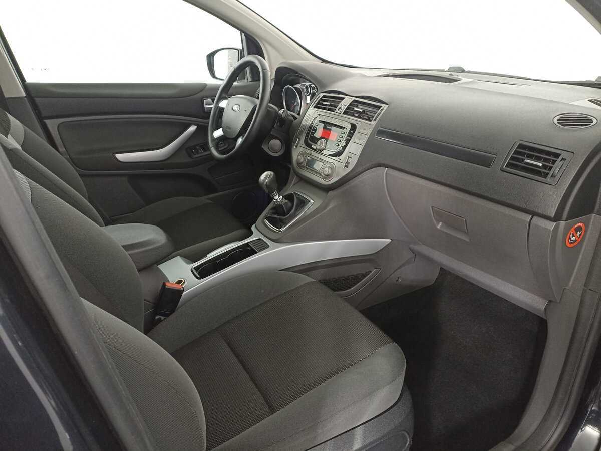 Купить Ford Kuga с пробегом. Фото: #10