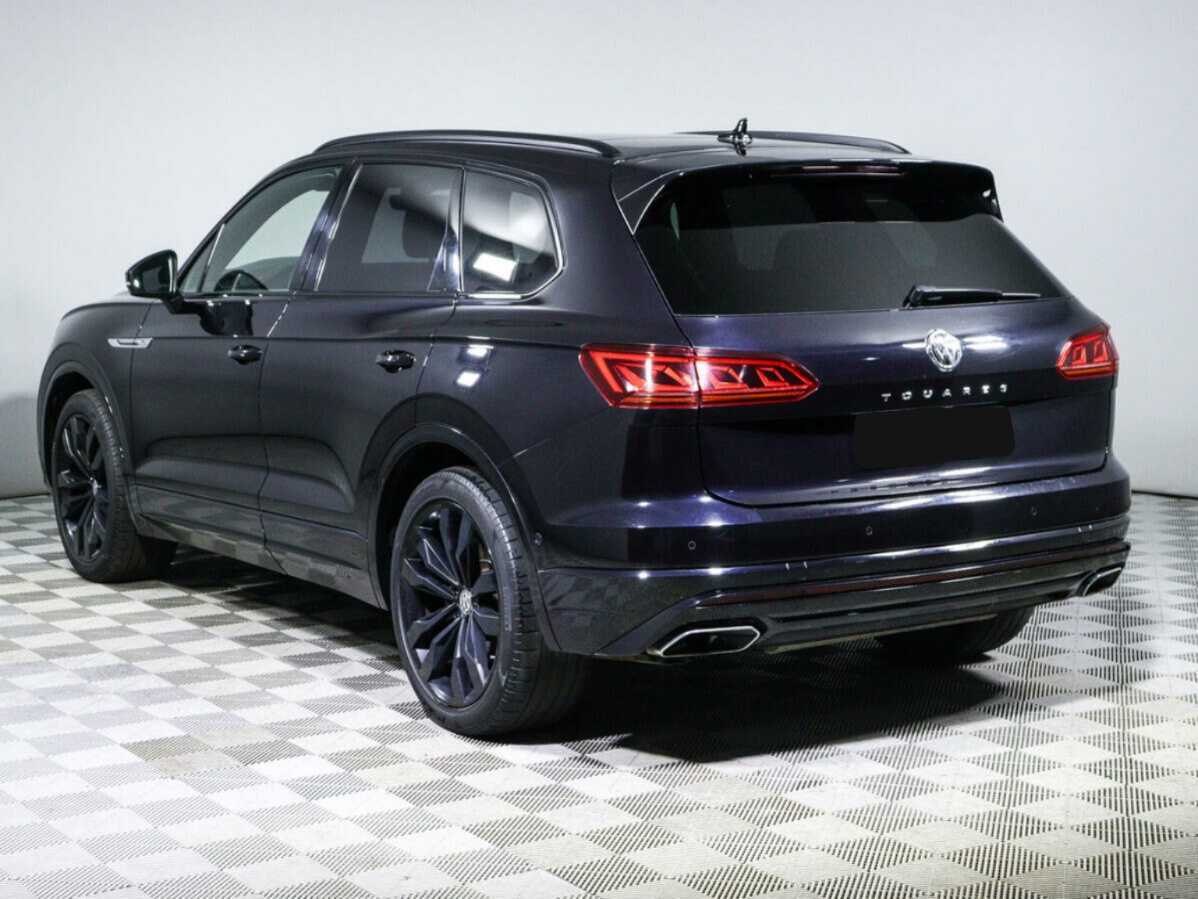 Купить Volkswagen Touareg с пробегом. Фото: #5