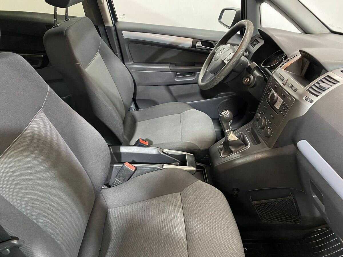 Купить Opel Zafira с пробегом. Фото: #9