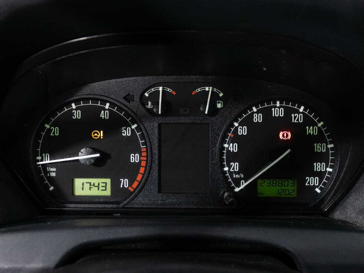 Купить Skoda Fabia с пробегом. Фото: #10