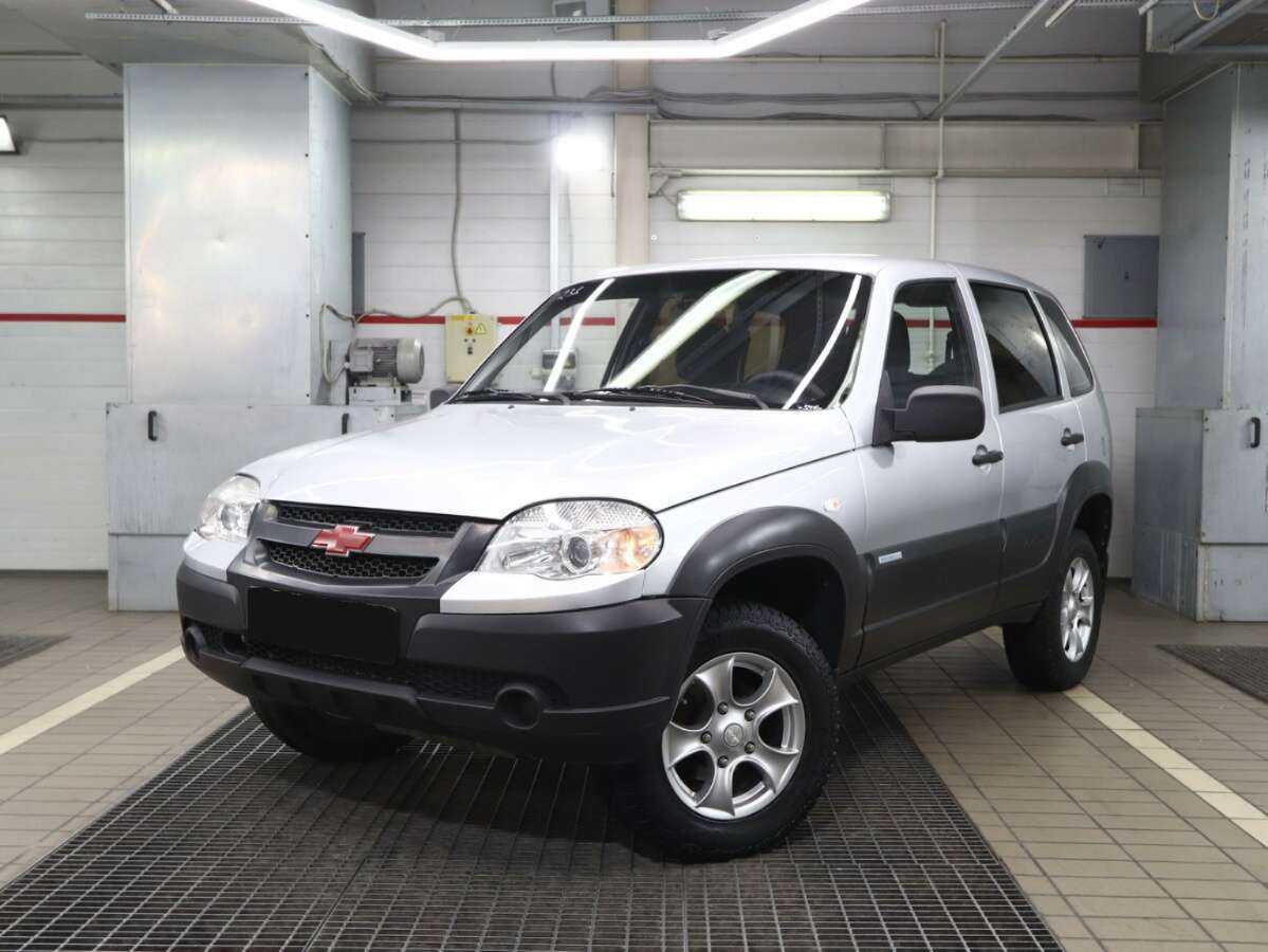 Купить Chevrolet Niva с пробегом. Фото: #0