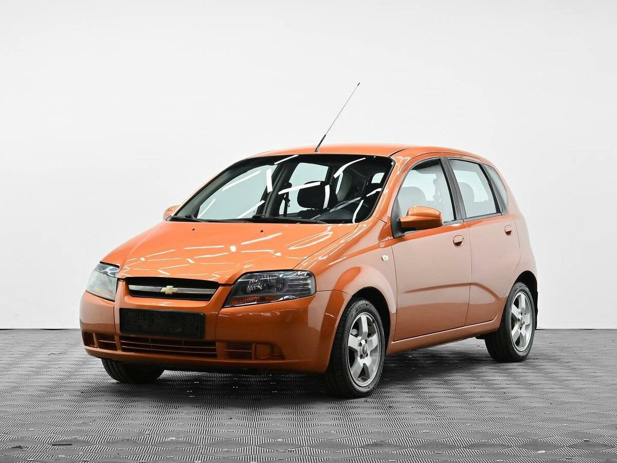 Купить Chevrolet Aveo с пробегом. Фото: #0