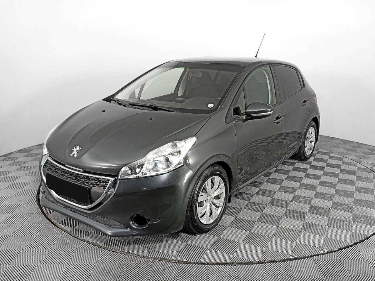 Купить Peugeot 208 с пробегом. Фото: #0