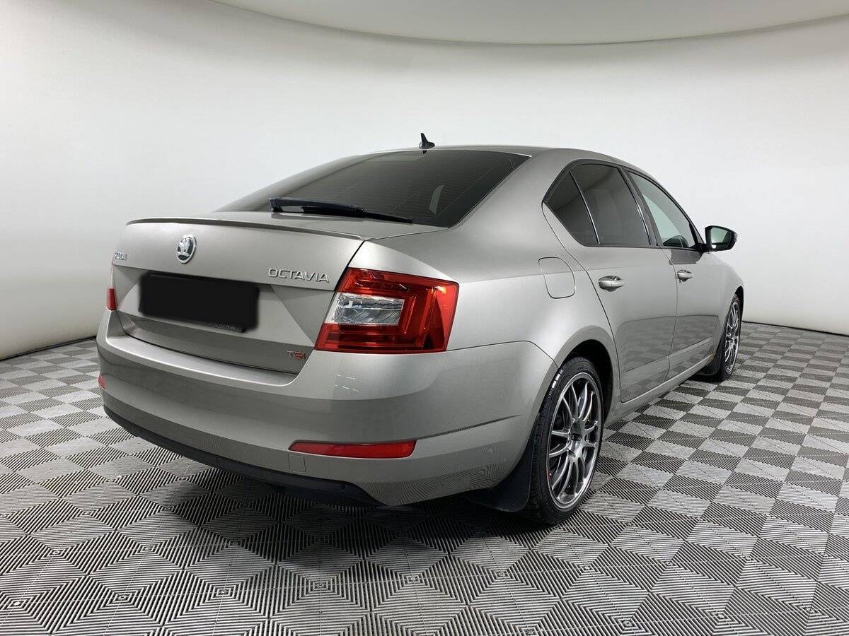 Купить Skoda Octavia с пробегом. Фото: #4
