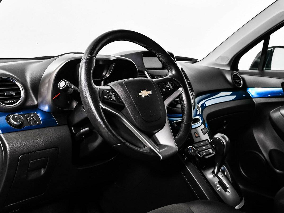 Купить Chevrolet Orlando с пробегом. Фото: #11