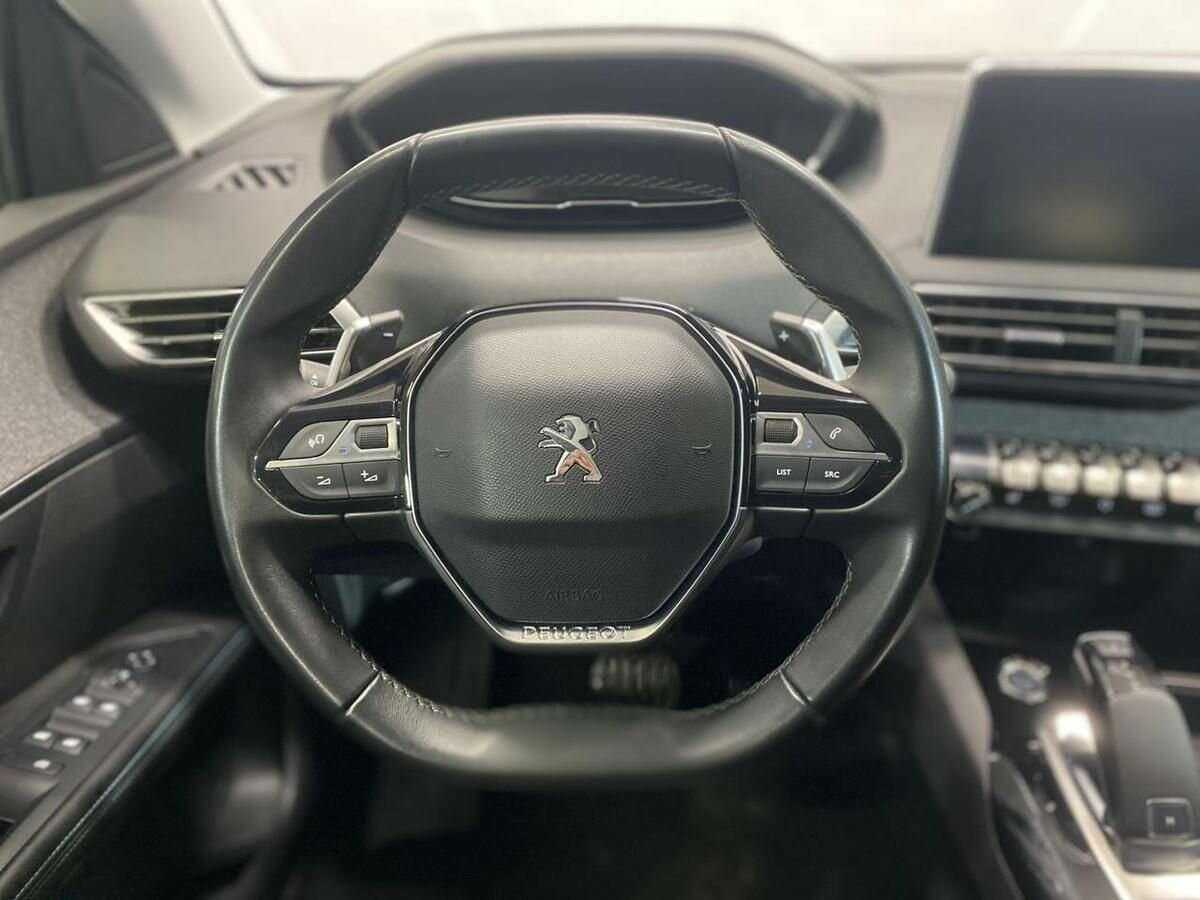 Купить Peugeot 5008 с пробегом. Фото: #13