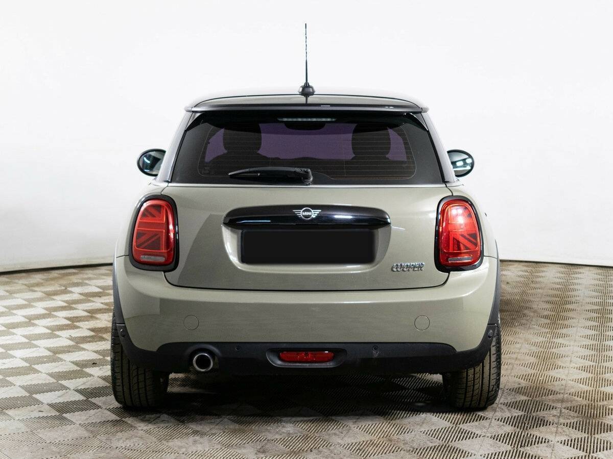 Купить Mini Hatch с пробегом. Фото: #5