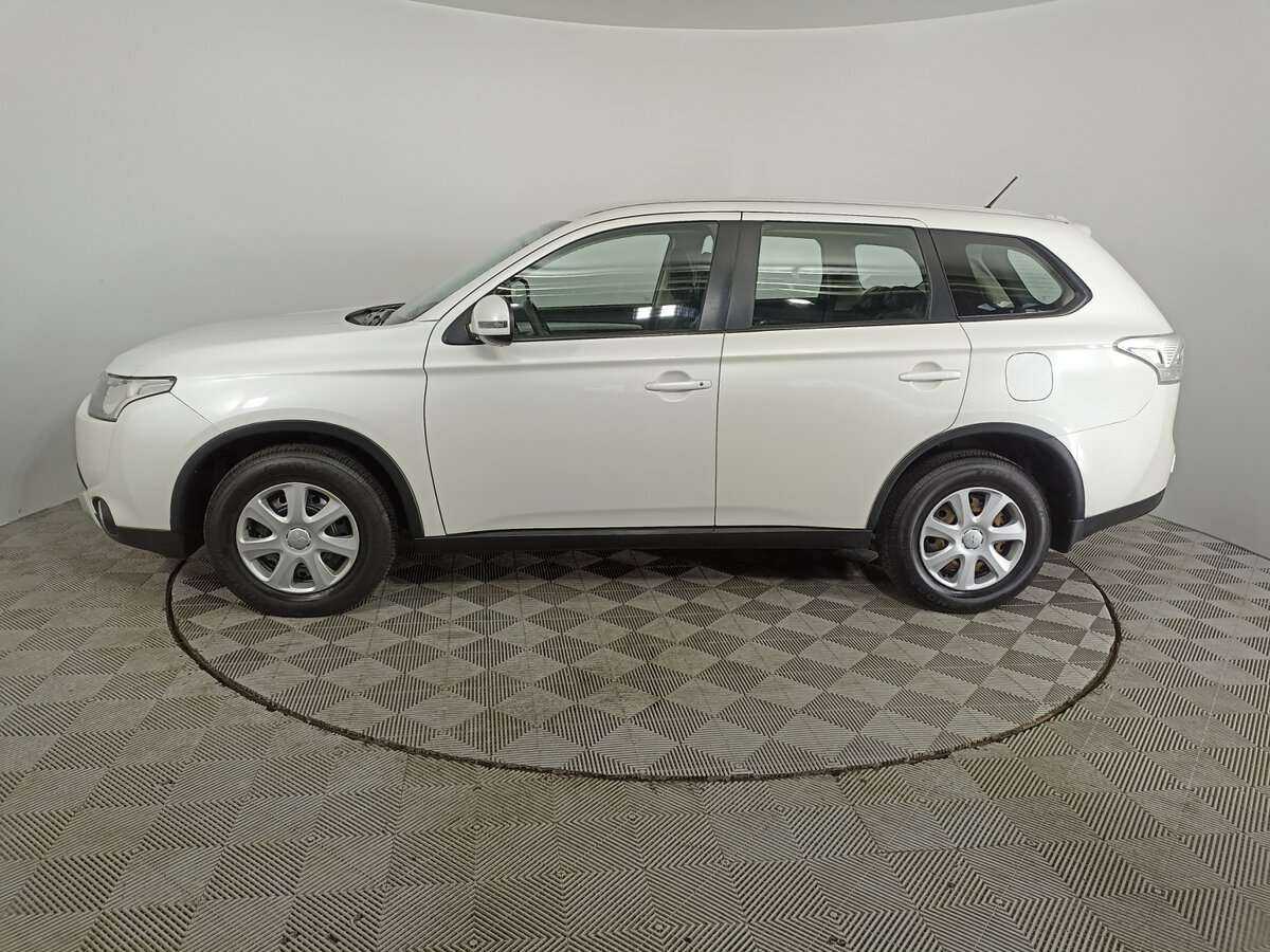 Купить Mitsubishi Outlander с пробегом. Фото: #7