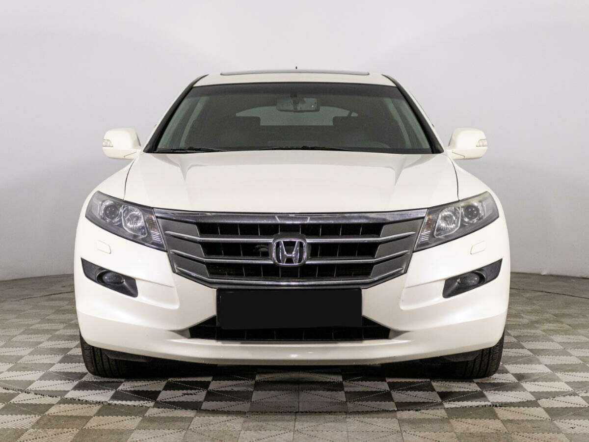 Купить Honda Crosstour с пробегом. Фото: #1