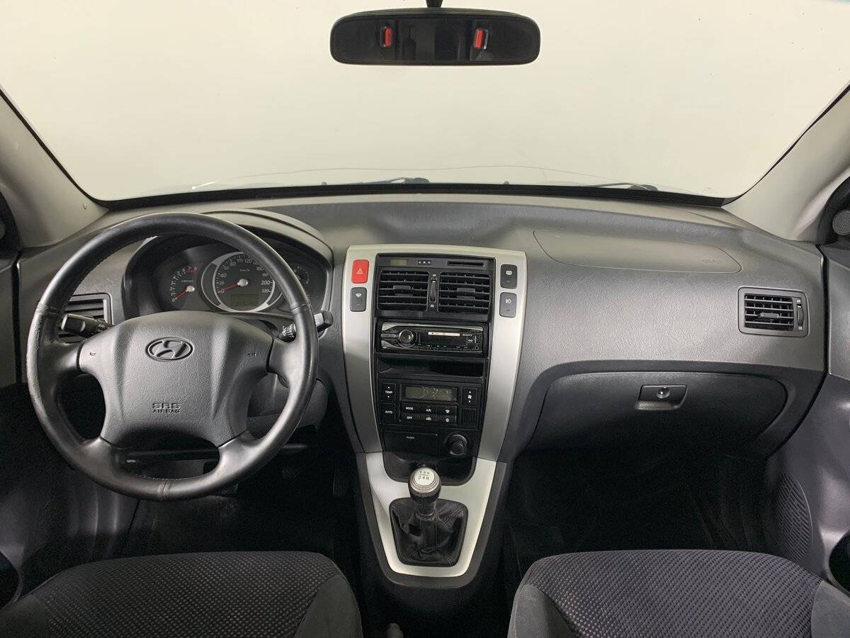 Купить Hyundai Tucson с пробегом. Фото: #11