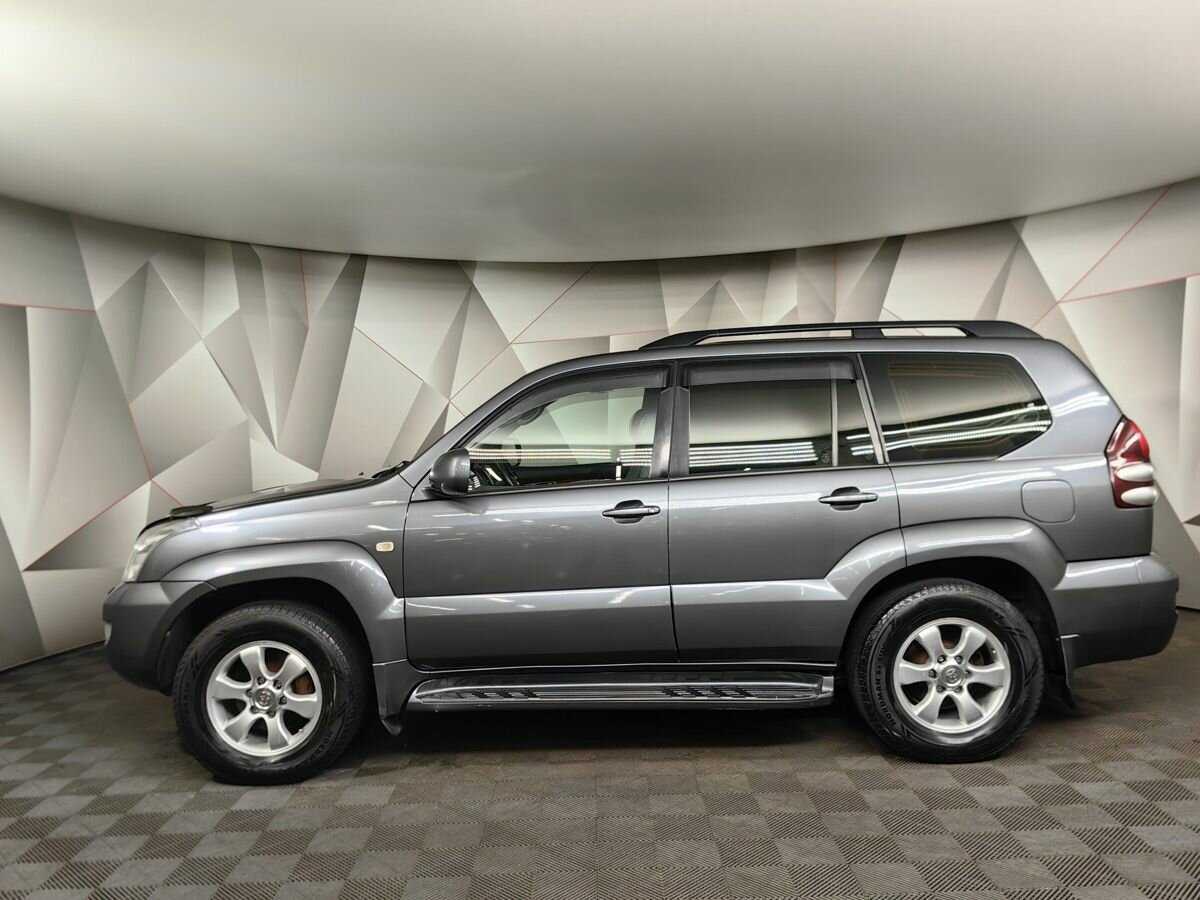 Купить Toyota Land Cruiser Prado с пробегом. Фото: #4