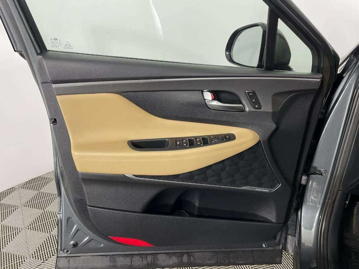 Купить Hyundai Santa Fe с пробегом. Фото: #7