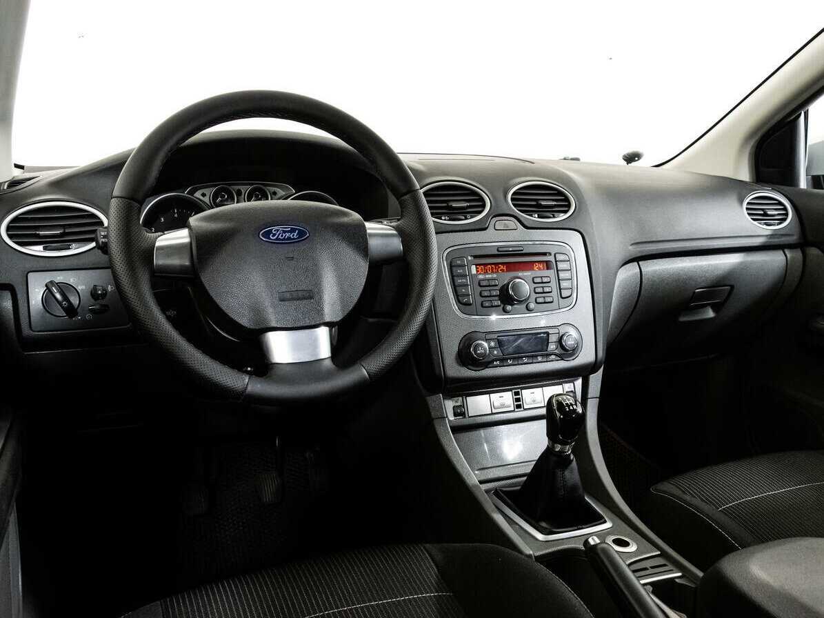 Купить Ford Focus с пробегом. Фото: #8