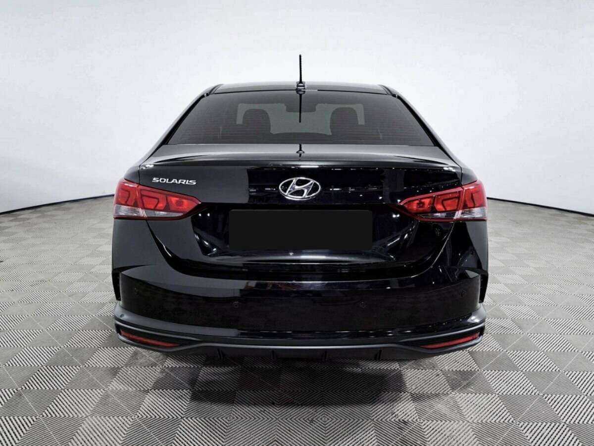 Купить Hyundai Solaris с пробегом. Фото: #3