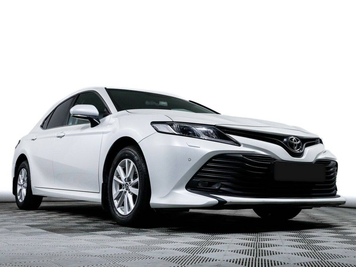 Купить Toyota Camry с пробегом. Фото: #18