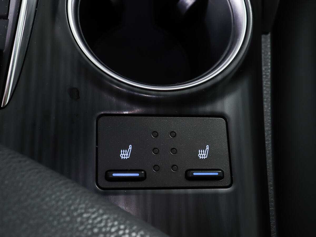 Купить Toyota Camry с пробегом. Фото: #16