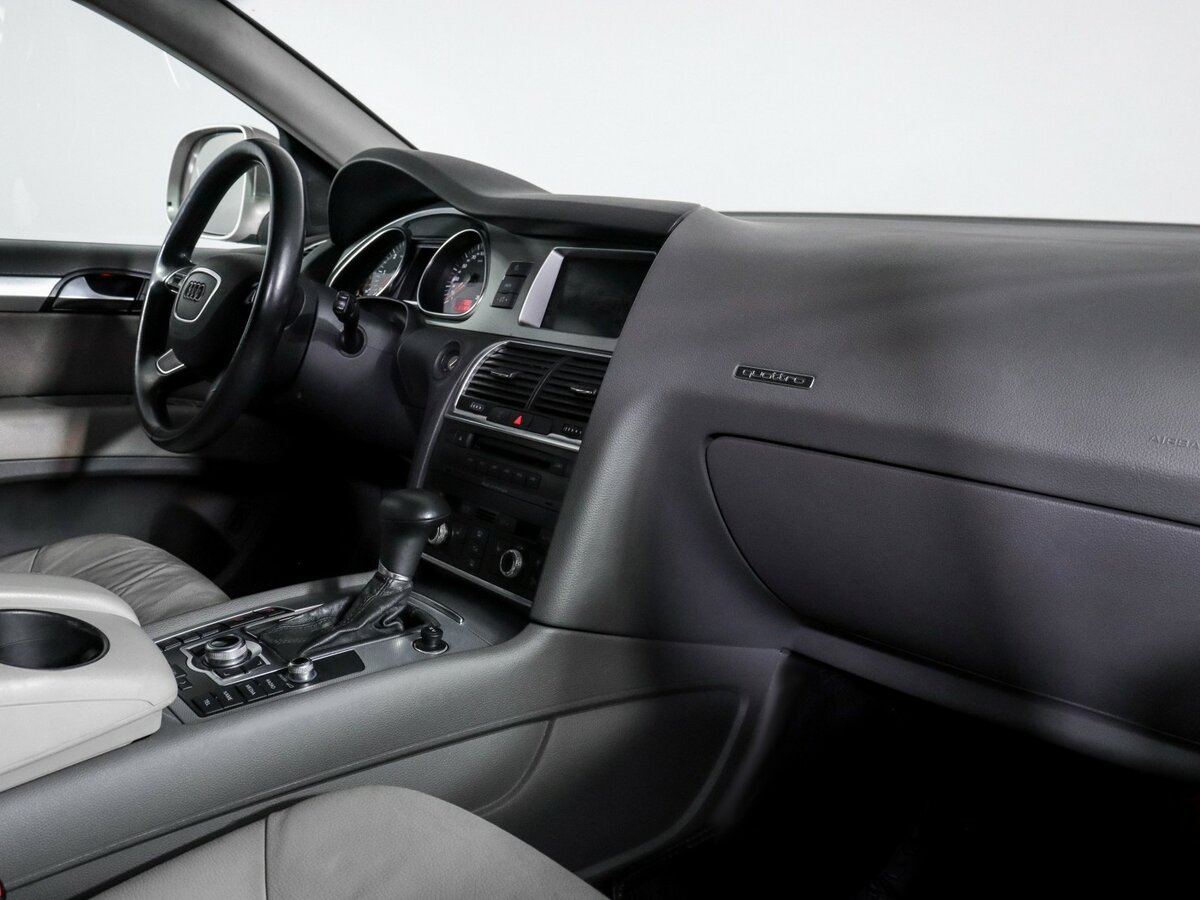 Купить Audi Q7 с пробегом. Фото: #8