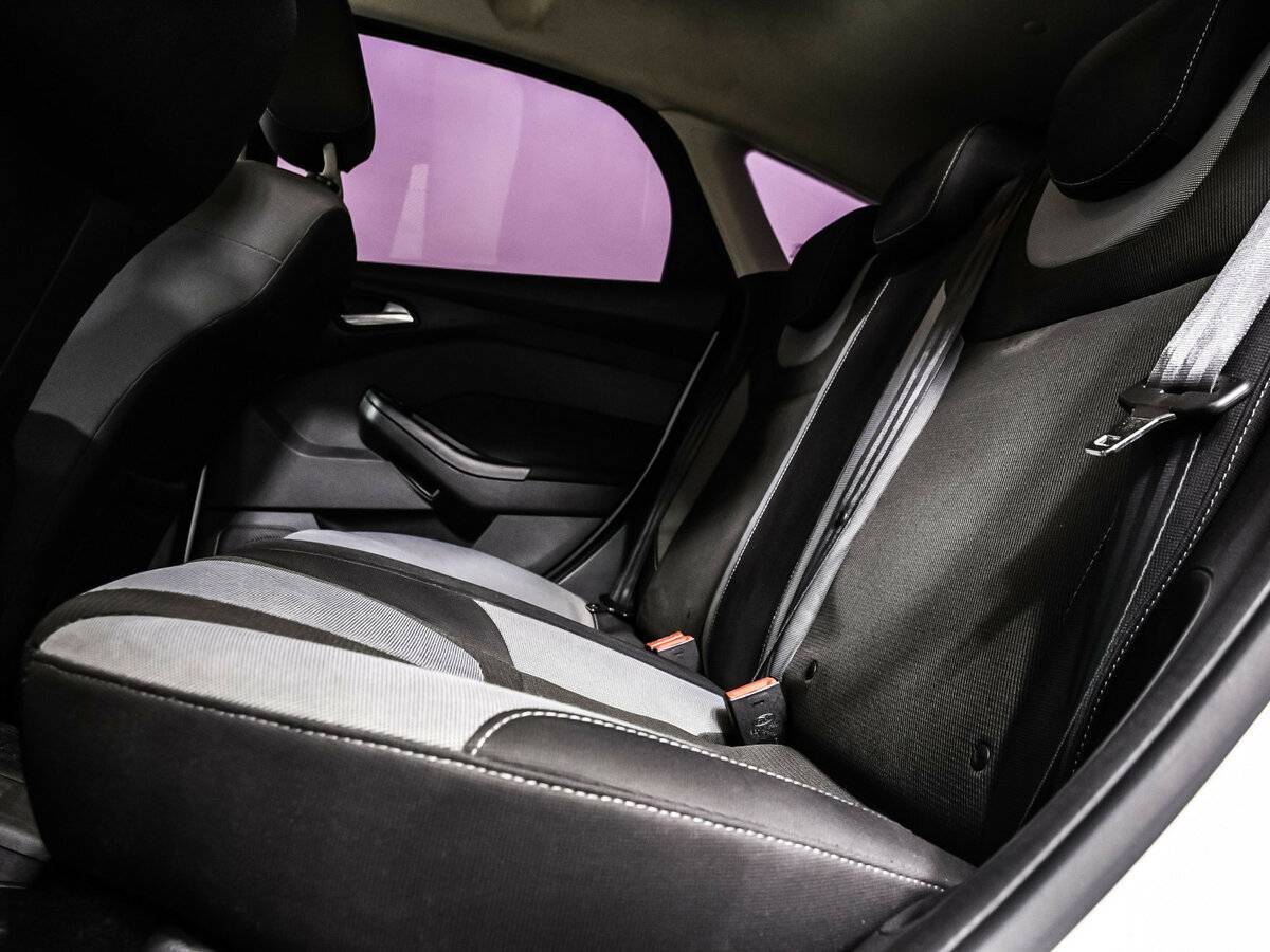 Купить Ford Focus с пробегом. Фото: #12