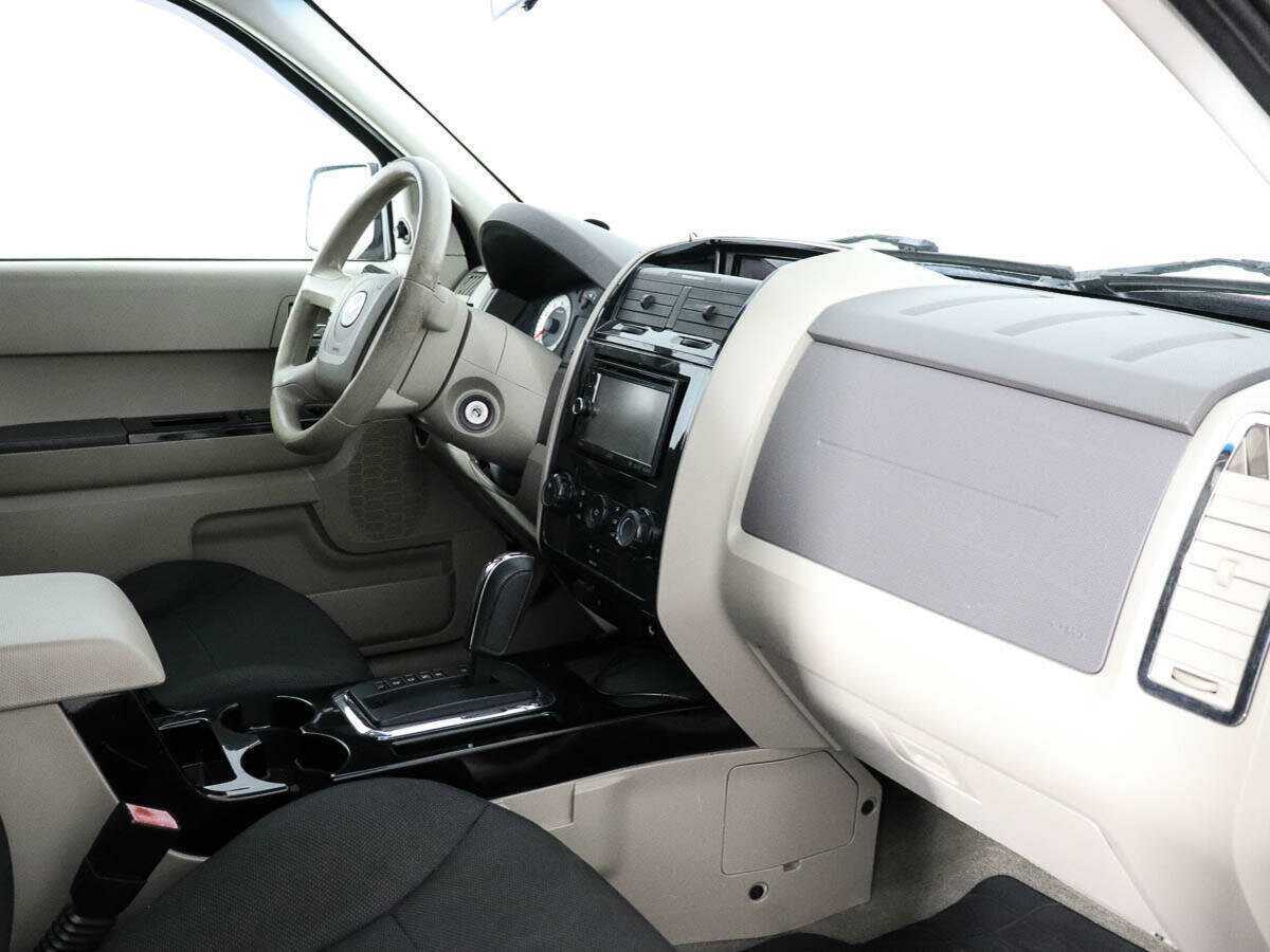 Купить Mazda Tribute с пробегом. Фото: #8