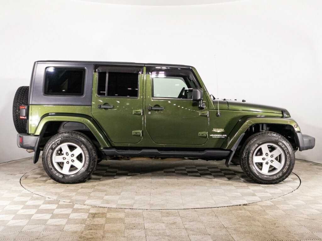 Купить Jeep Wrangler с пробегом. Фото: #3