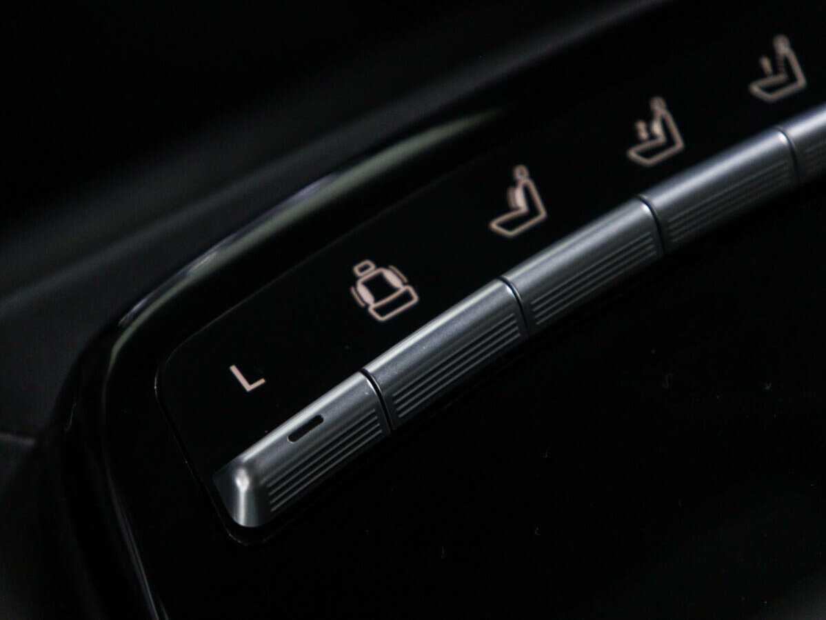 Купить Mercedes-Benz S-Класс с пробегом. Фото: #15