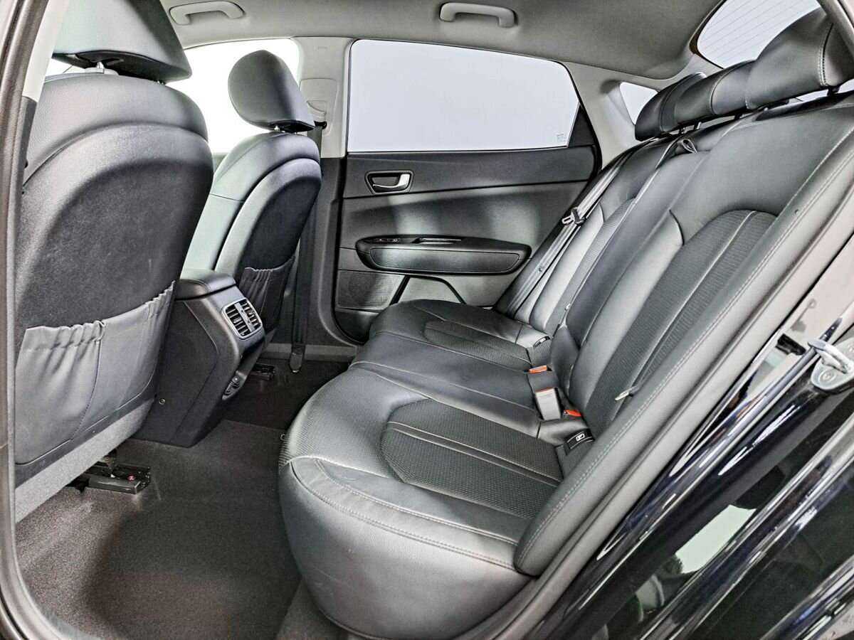 Купить Kia Optima с пробегом. Фото: #11