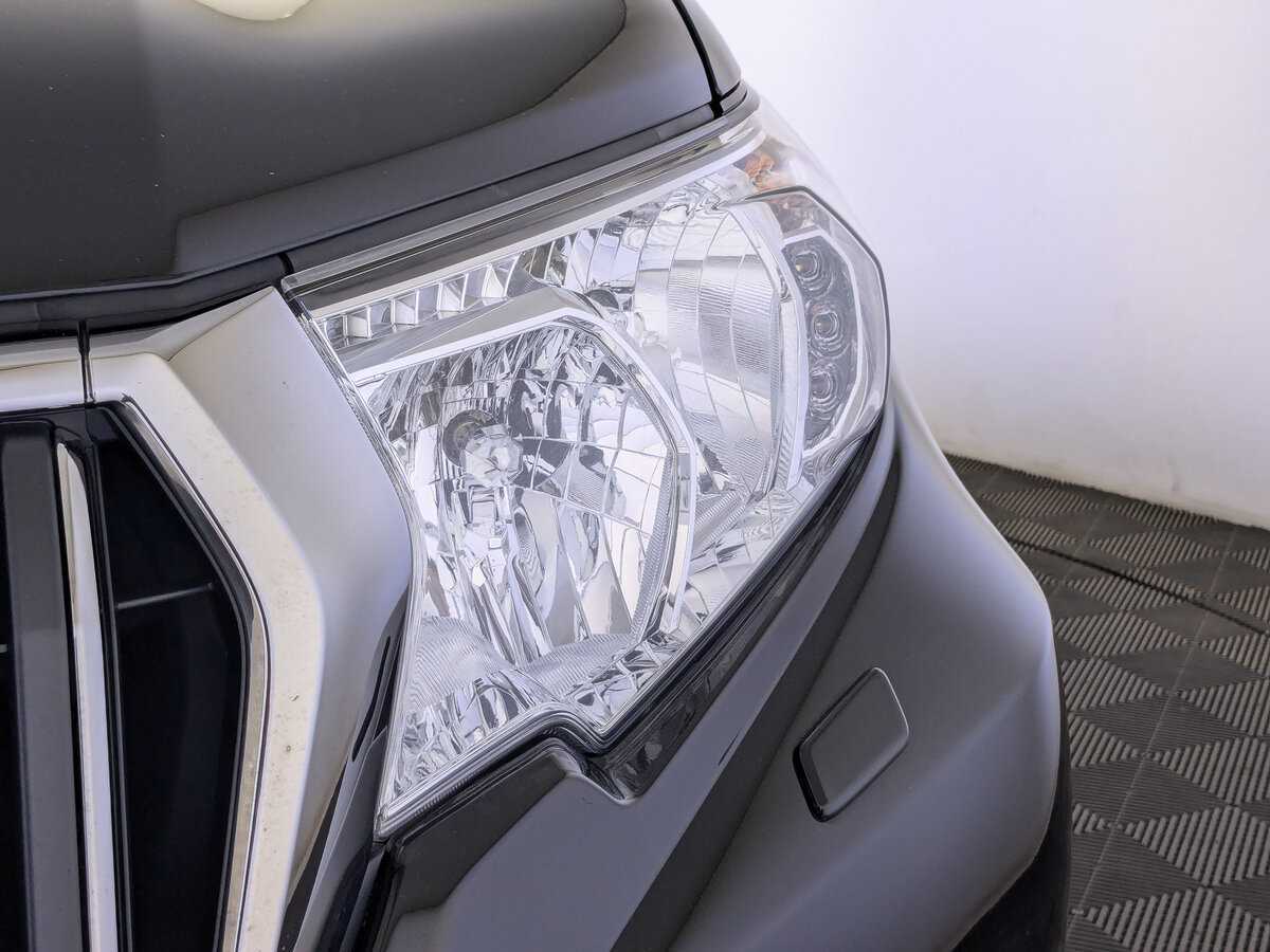 Купить Toyota Land Cruiser Prado с пробегом. Фото: #10