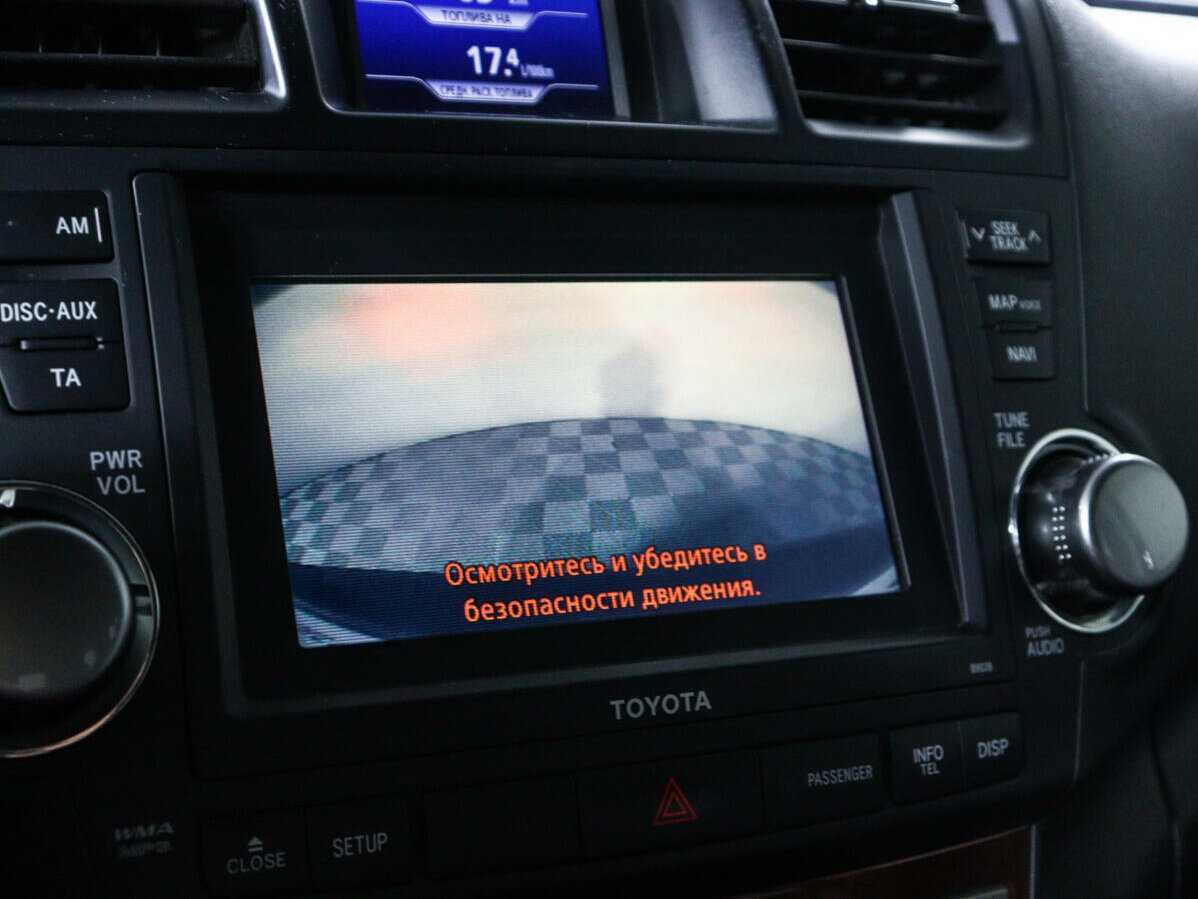 Купить Toyota Highlander с пробегом. Фото: #16