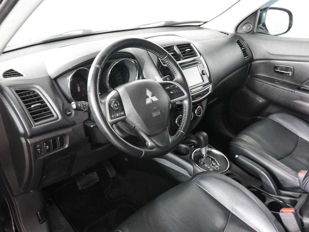 Купить Mitsubishi ASX с пробегом. Фото: #8