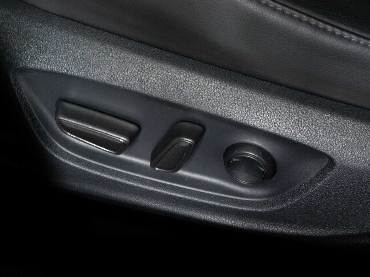 Купить Toyota Camry с пробегом. Фото: #16