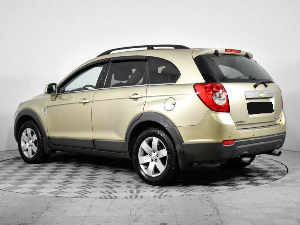 Купить Chevrolet Captiva с пробегом. Фото: #4