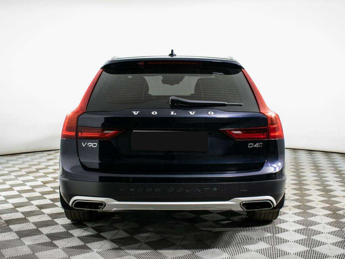 Купить Volvo V90 Cross Country с пробегом. Фото: #5
