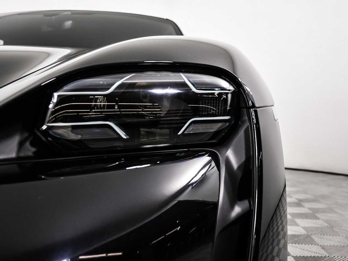 Купить Porsche Taycan с пробегом. Фото: #16