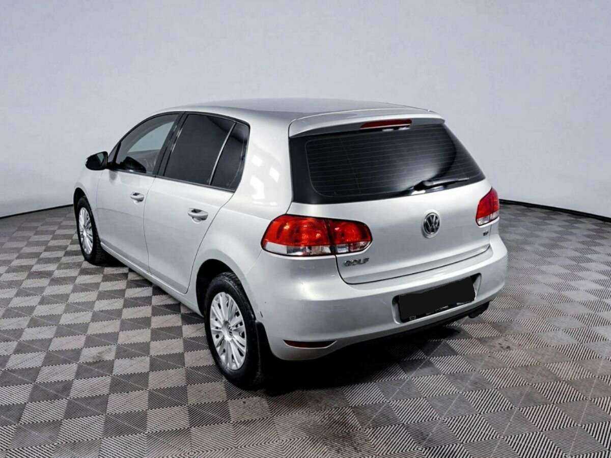 Купить Volkswagen Golf с пробегом. Фото: #6