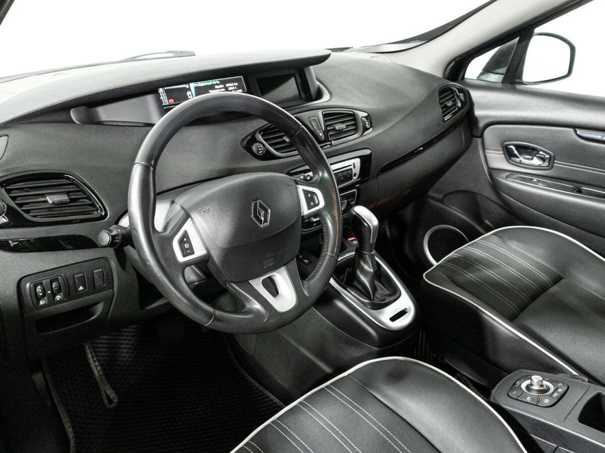 Купить Renault Scenic с пробегом. Фото: #10