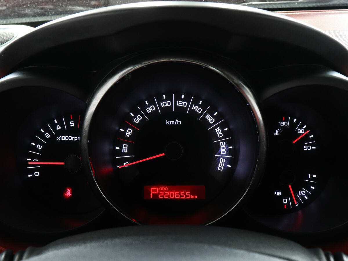Купить Kia Soul с пробегом. Фото: #4