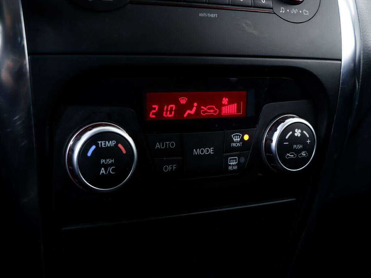Купить Suzuki SX4 с пробегом. Фото: #14