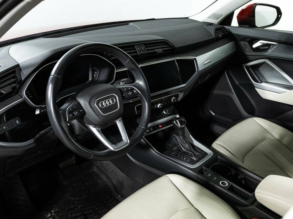 Купить Audi Q3 с пробегом. Фото: #10