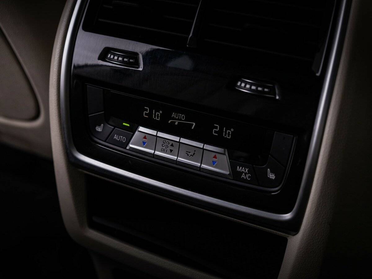 Купить BMW X5 с пробегом. Фото: #31