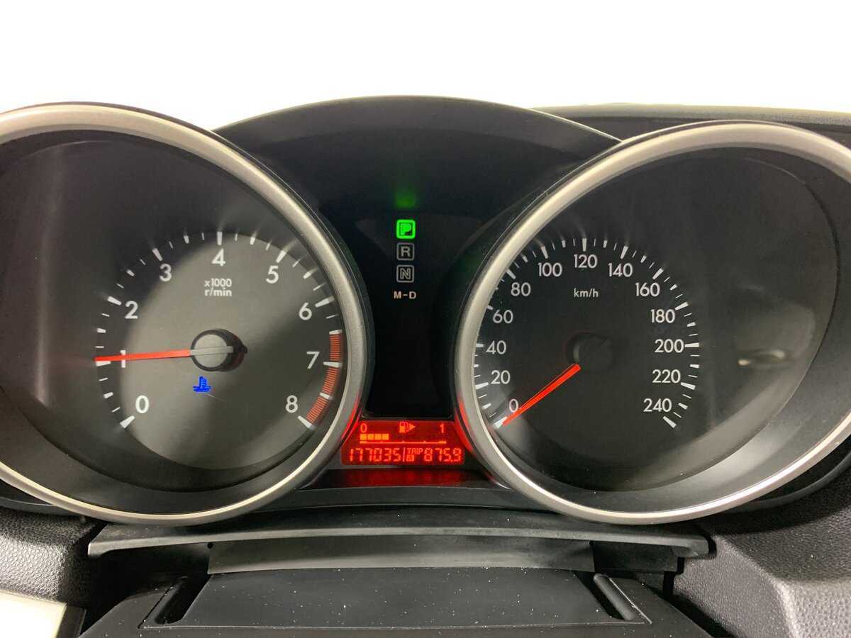 Купить Mazda 3 с пробегом. Фото: #14