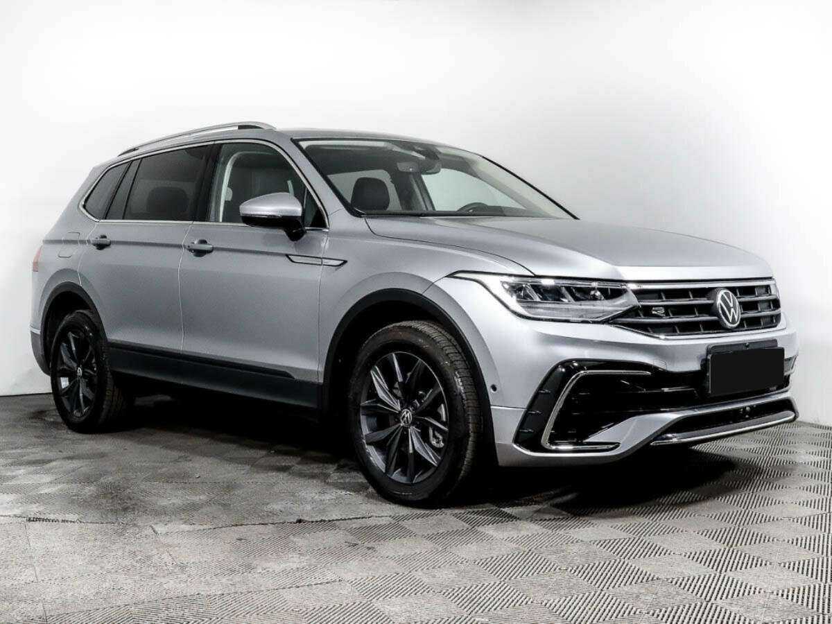 Купить Volkswagen Tiguan с пробегом. Фото: #2
