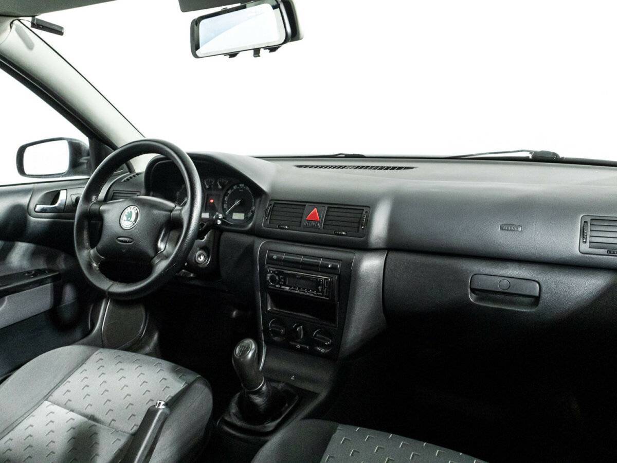 Купить Skoda Octavia с пробегом. Фото: #8