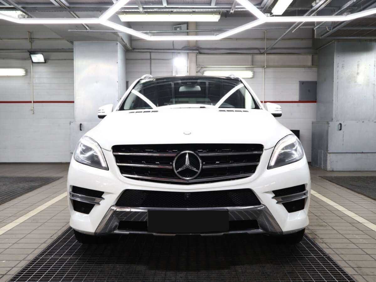 Купить Mercedes-Benz M-Класс с пробегом. Фото: #2