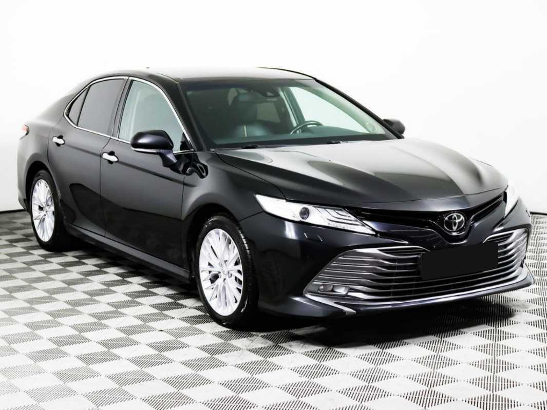Купить Toyota Camry с пробегом. Фото: #2