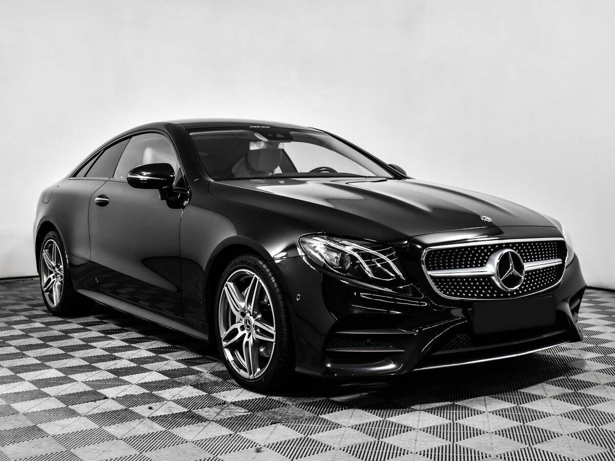 Купить Mercedes-Benz E-Класс с пробегом. Фото: #2