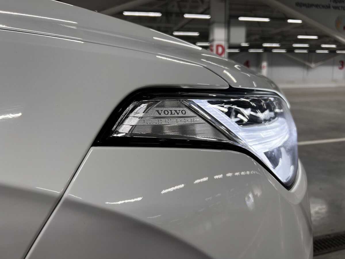 Купить Volvo XC90 с пробегом. Фото: #18