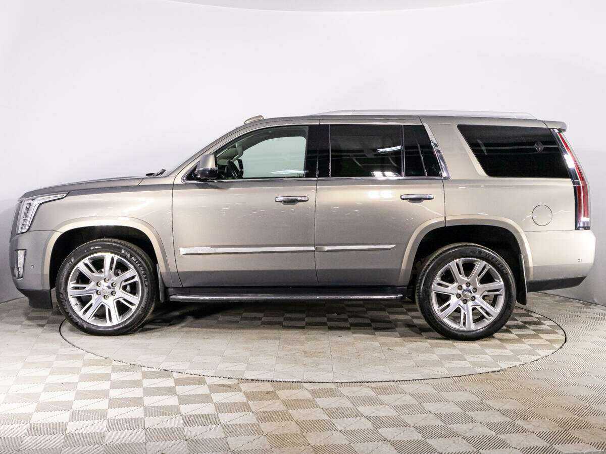 Купить Cadillac Escalade с пробегом. Фото: #7