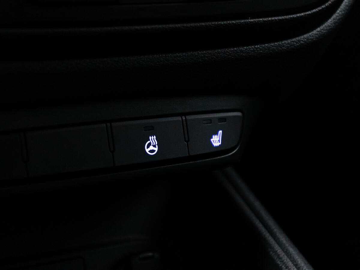 Купить Hyundai Solaris с пробегом. Фото: #15