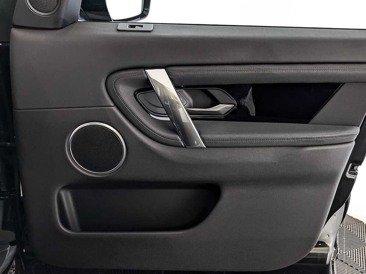 Купить Land Rover Discovery Sport с пробегом. Фото: #24